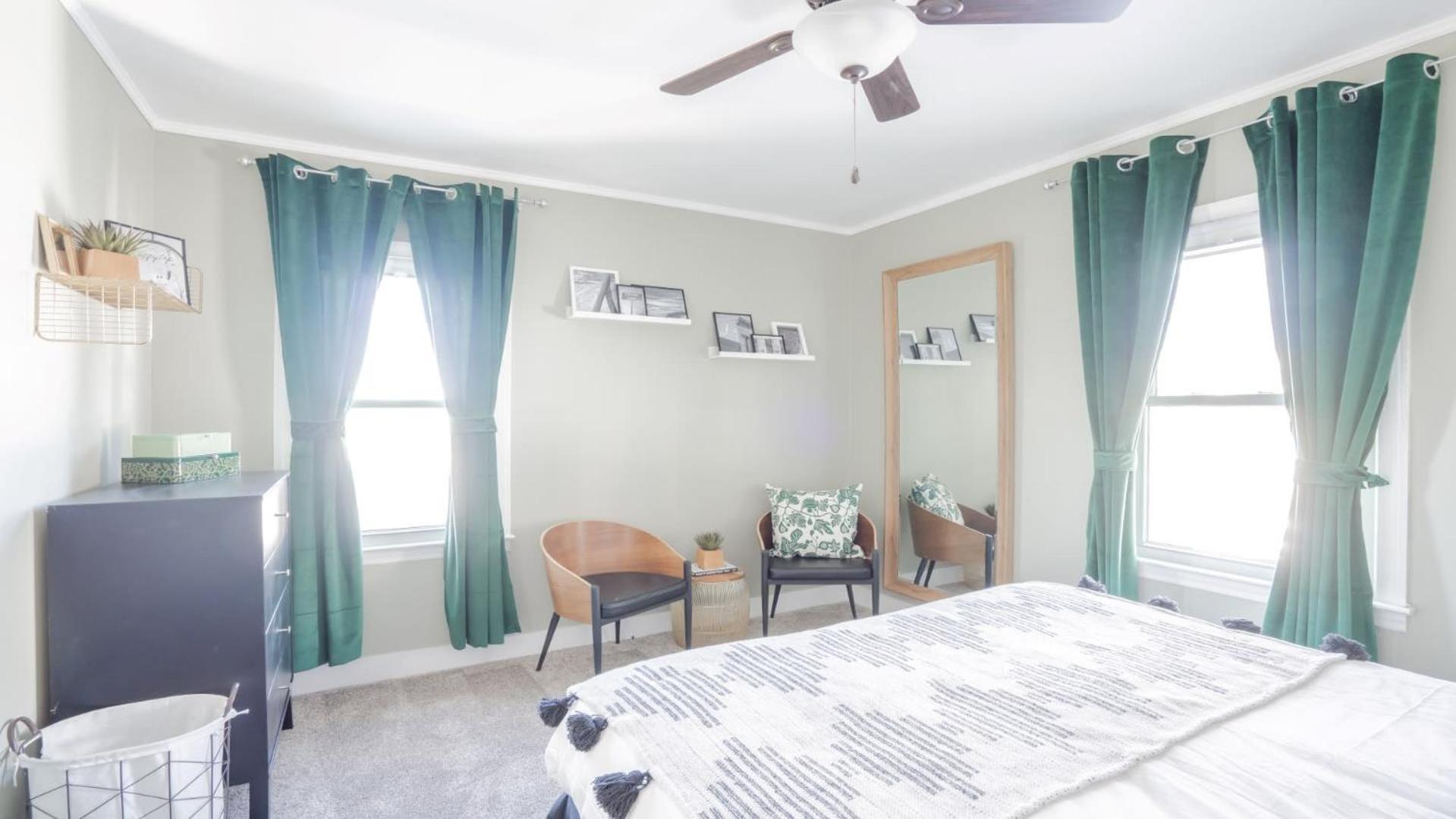 Elegant Williamstown Home 5 Minutes To Ark Драй Ридж Екстериор снимка
